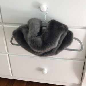 Faux Fur scarf/collar